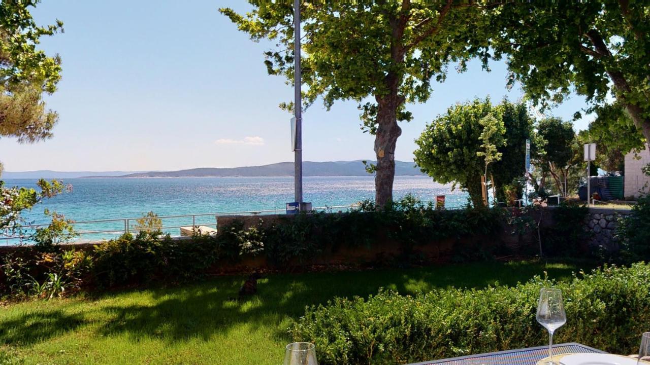Guesthouse On The Beach Baška Voda Eksteriør billede
